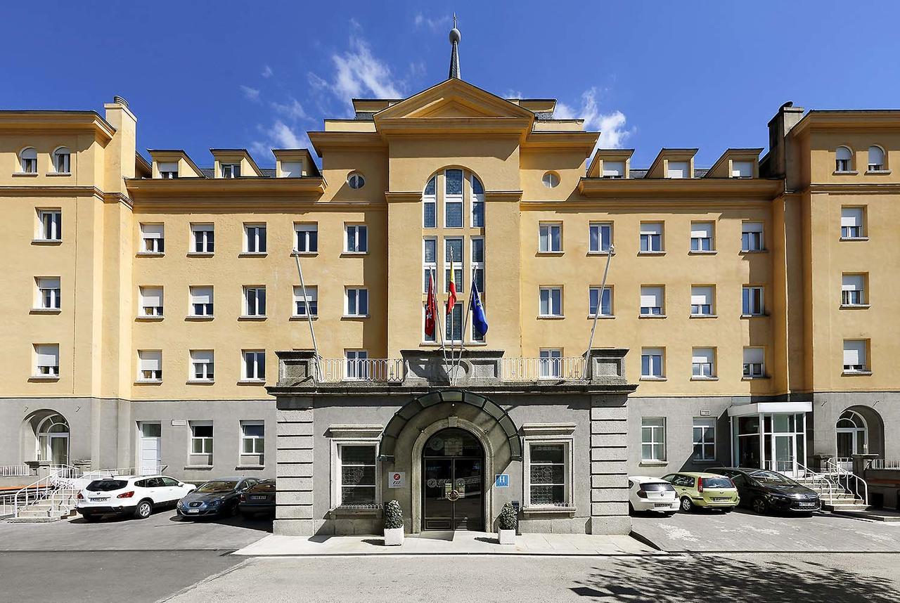 Exe Victoria Palace Hotel San Lorenzo de El Escorial Exterior photo